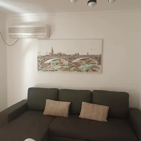 Loftriana Apartment *